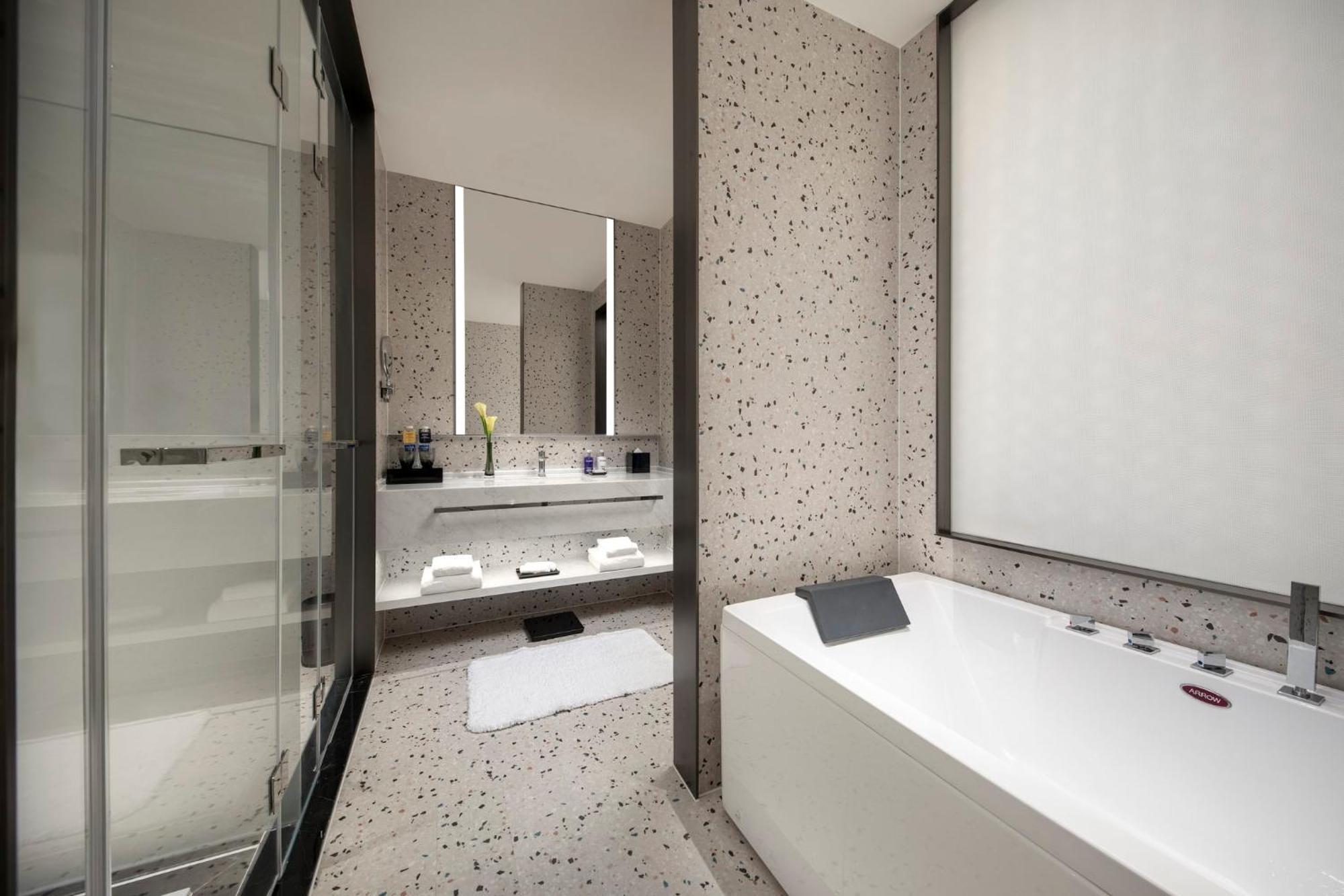 Voco Shanghai Zhangjiang By Ihg - Free Shuttle To Disneyland Exterior photo