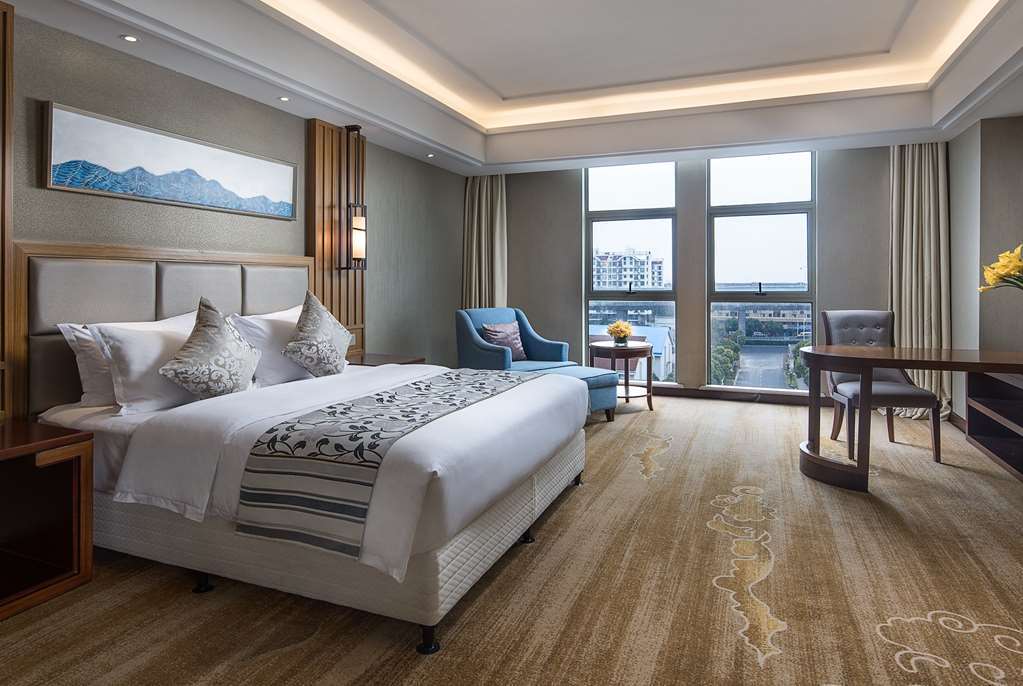 Voco Shanghai Zhangjiang By Ihg - Free Shuttle To Disneyland Room photo